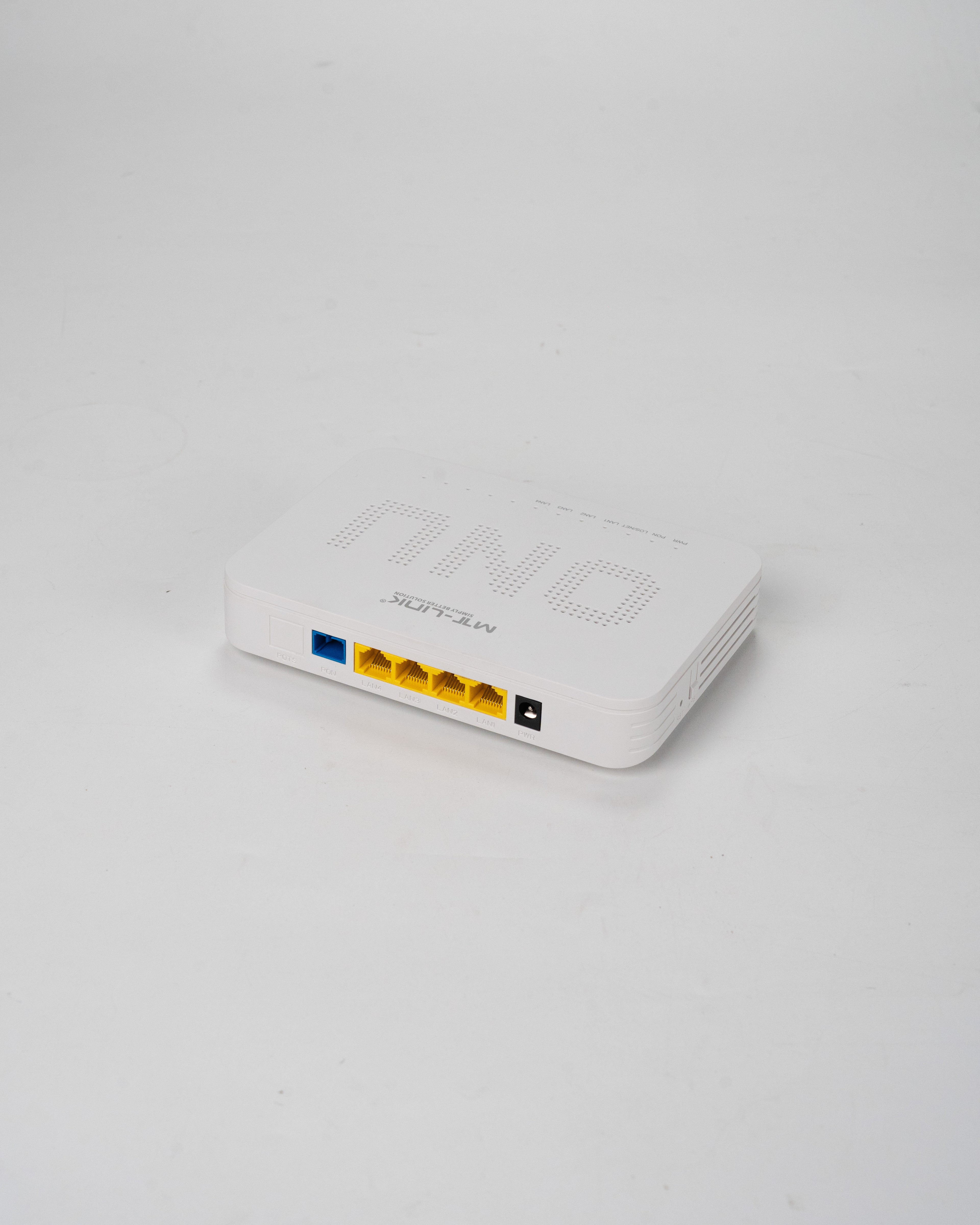 MT-1604 - 4*1000M Ethernet interface (RJ45)