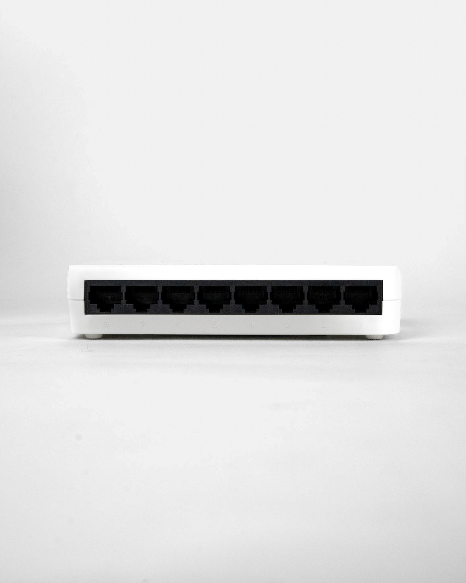 MT-SG1008 - 8 Port Gigabit Desktop Switch plastic case